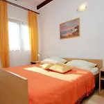 Ro-ela Guest house 3*