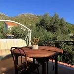 Ro-ela Guest house 3*
