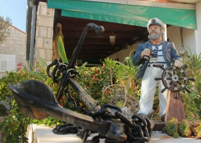 Ro-ela Pensionat Trsjteno